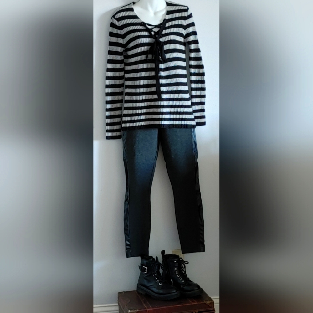 BKE Striped Sweater women's small